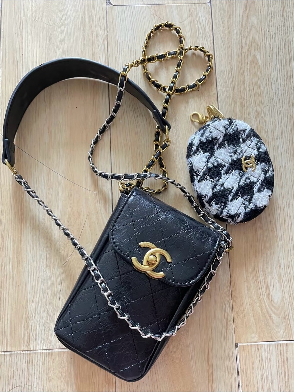 Faux leather crossbody bag